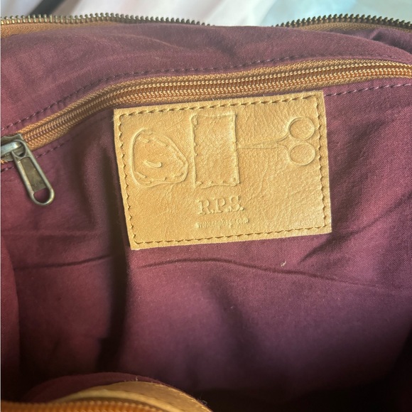 Rock Paper Scissors Leather Bag - Picture 8 of 13